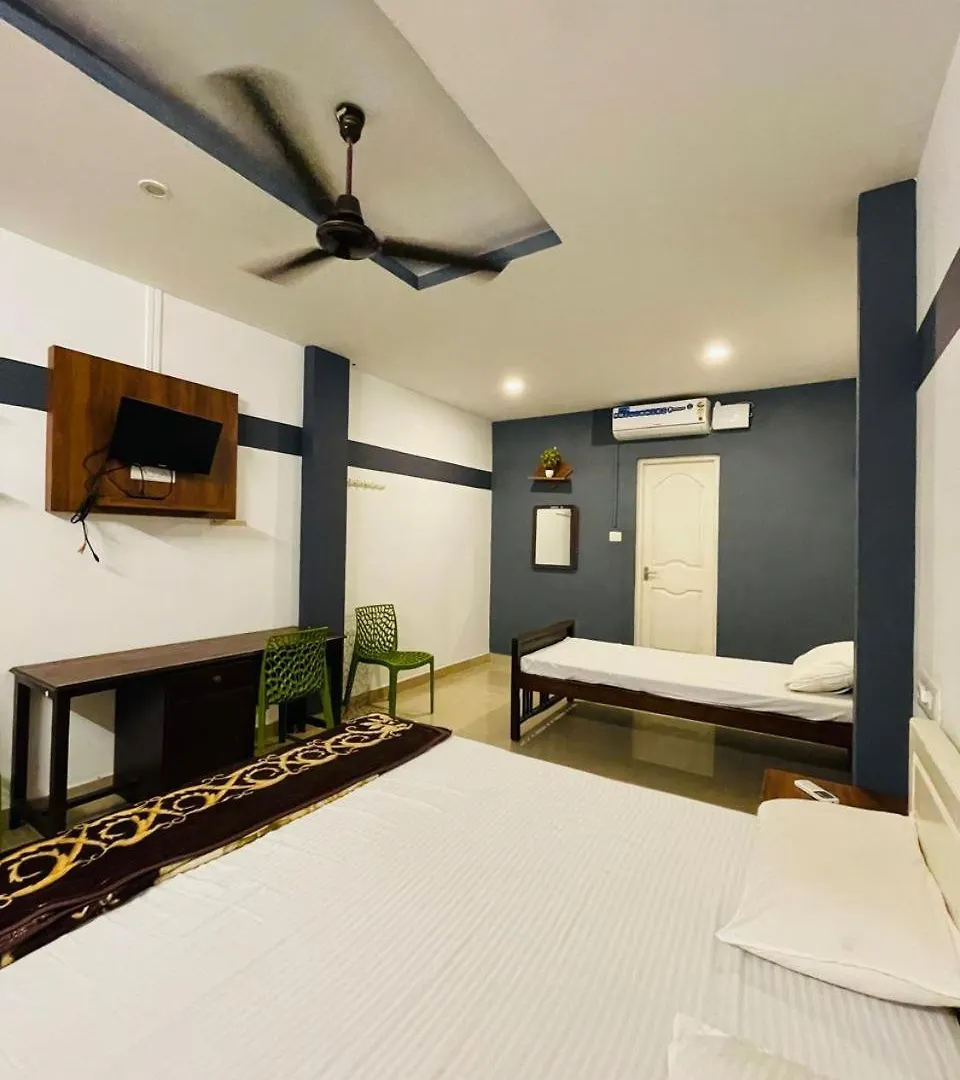 Rj Atlas Alwaye Hotel